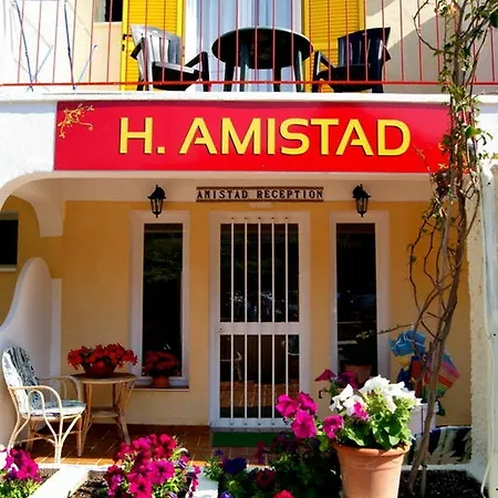 فندق Amistad 2*